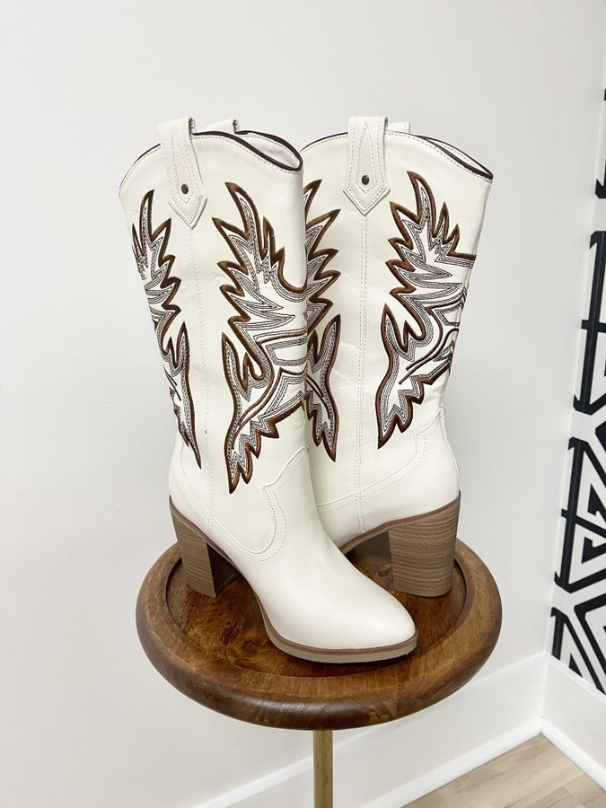 Taley Cowgirl Boot