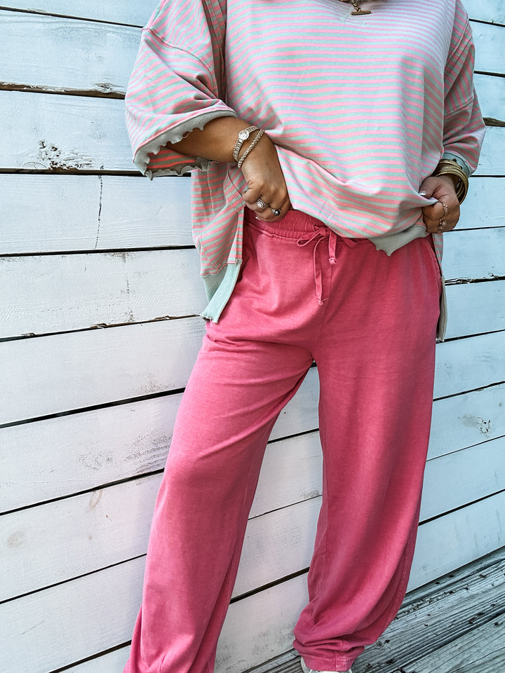 Effortless Yours Comfy Barrels - Strawberry