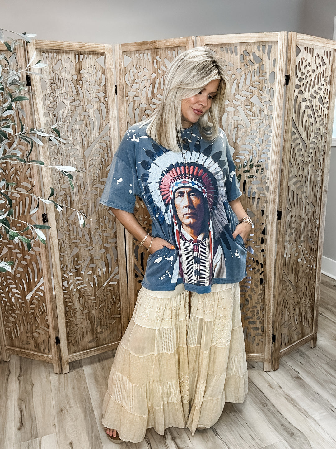 Roaming Soul Graphic Tee