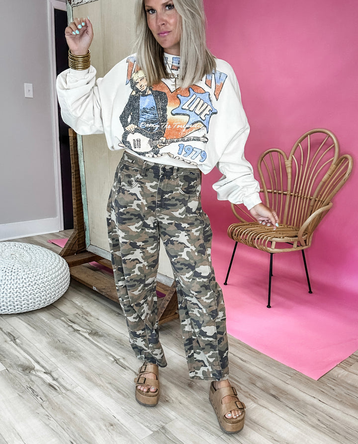 Vintage Vibes Crewneck