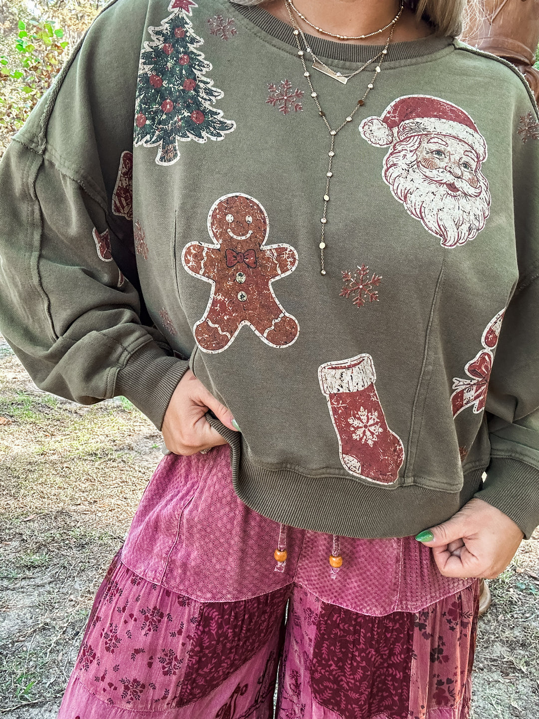 Christmas Classics Pullover