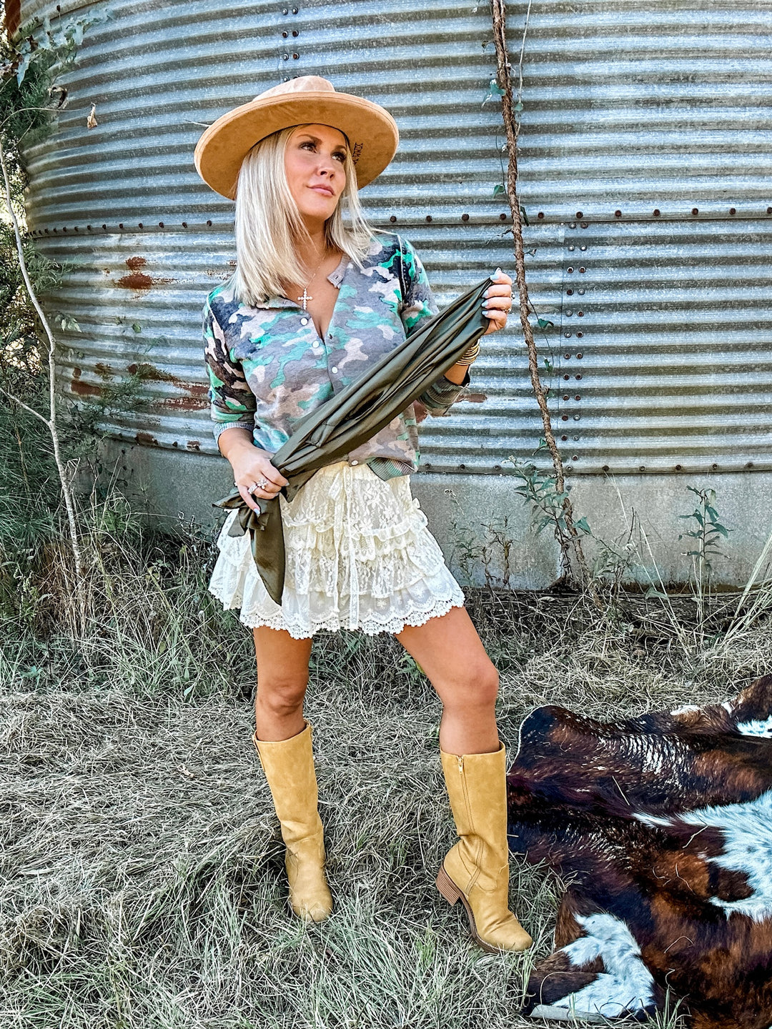 Free Spirit Flirty Lace Shorts