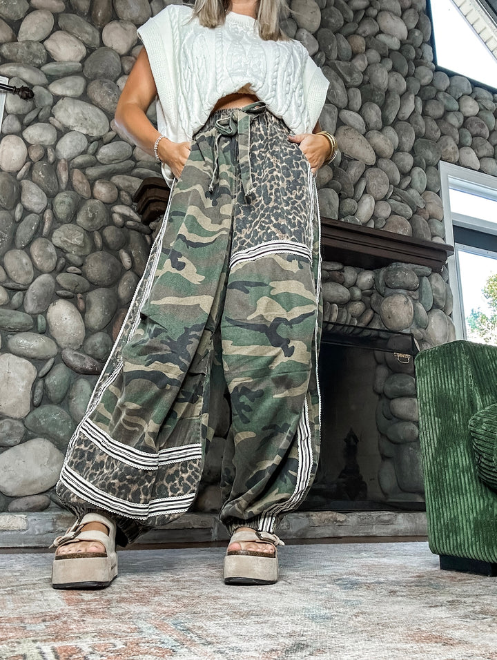 Never Blend In Joggers