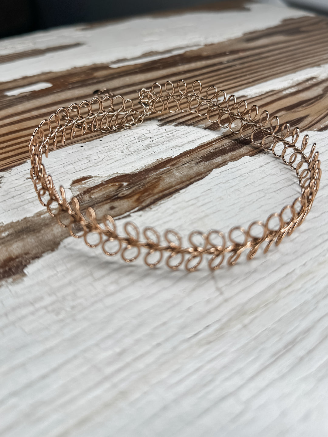 Leaf Choker