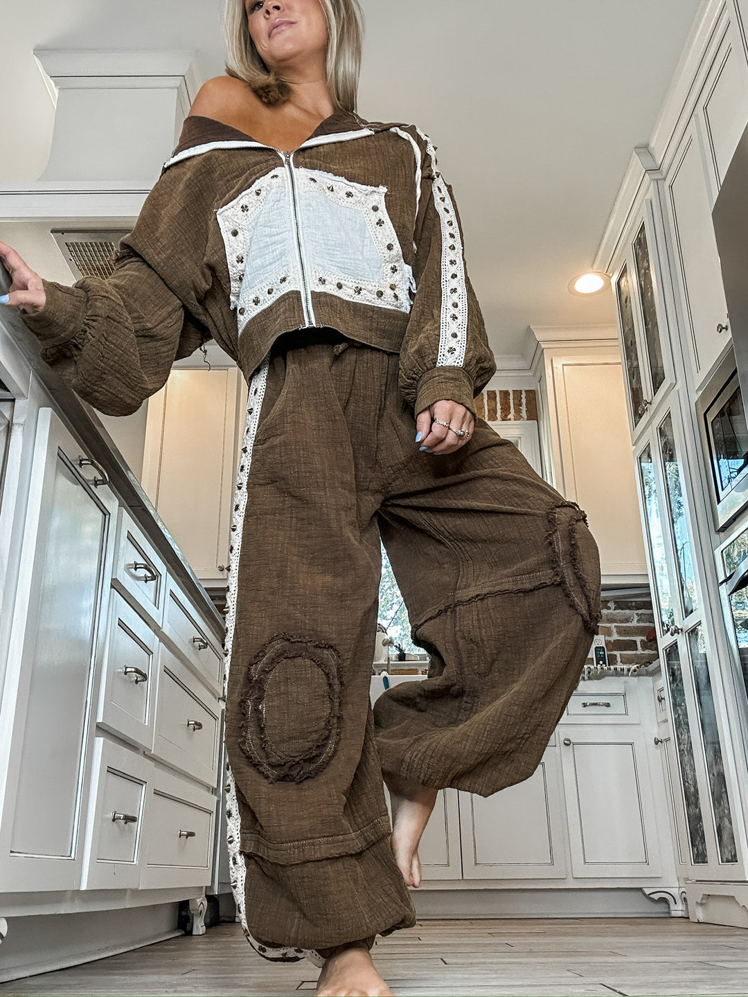 Elevated Essentials Chocolate Set