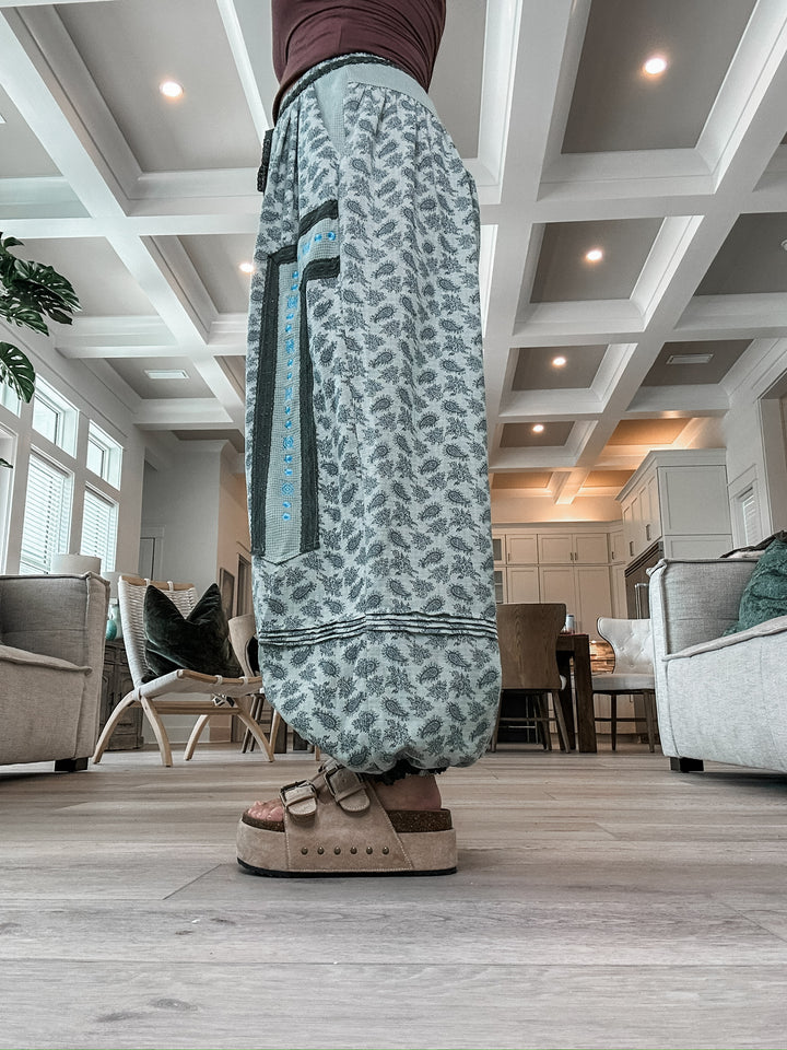 Meadow Breeze Joggers