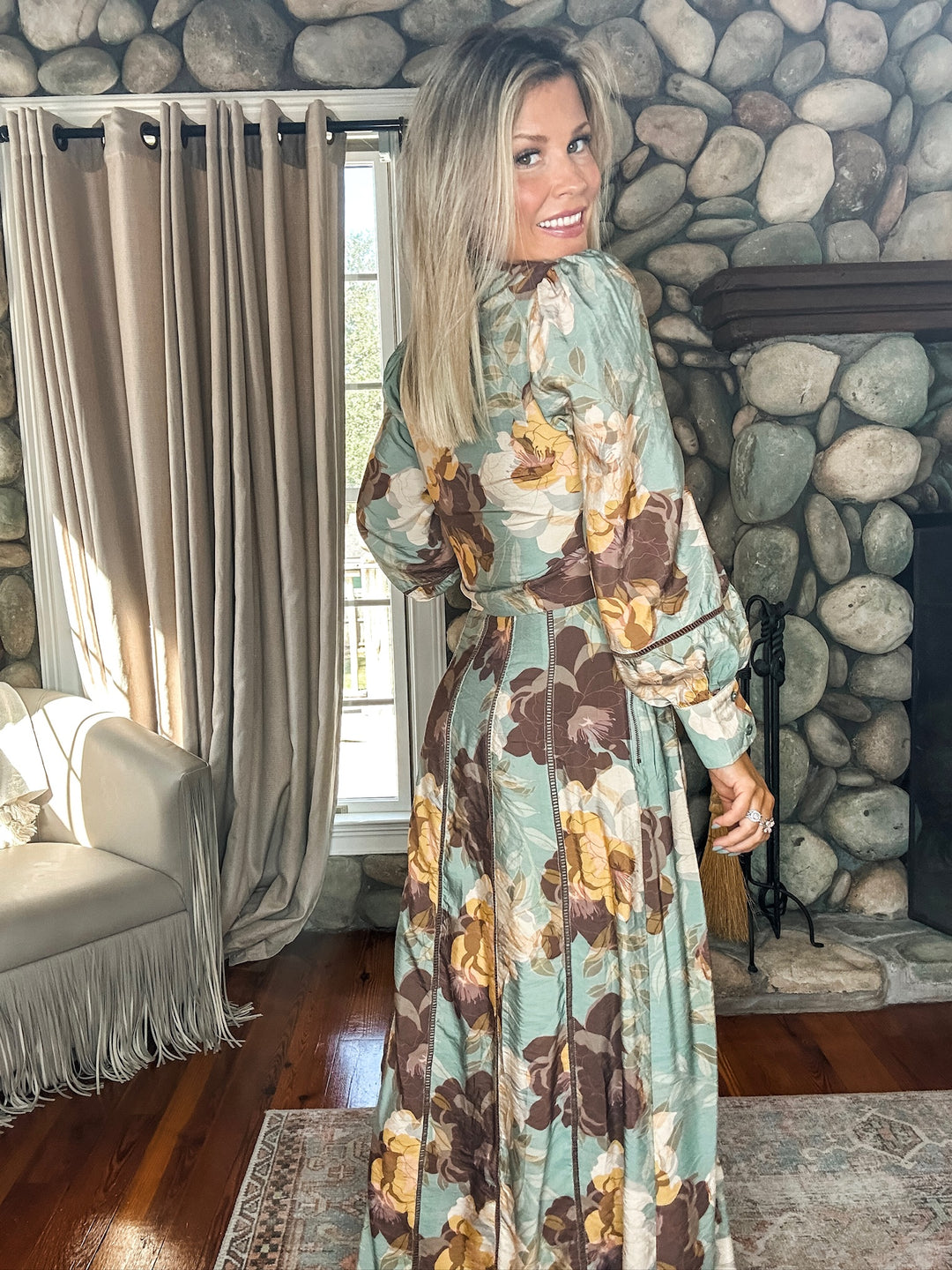 On the Edge Sage Set