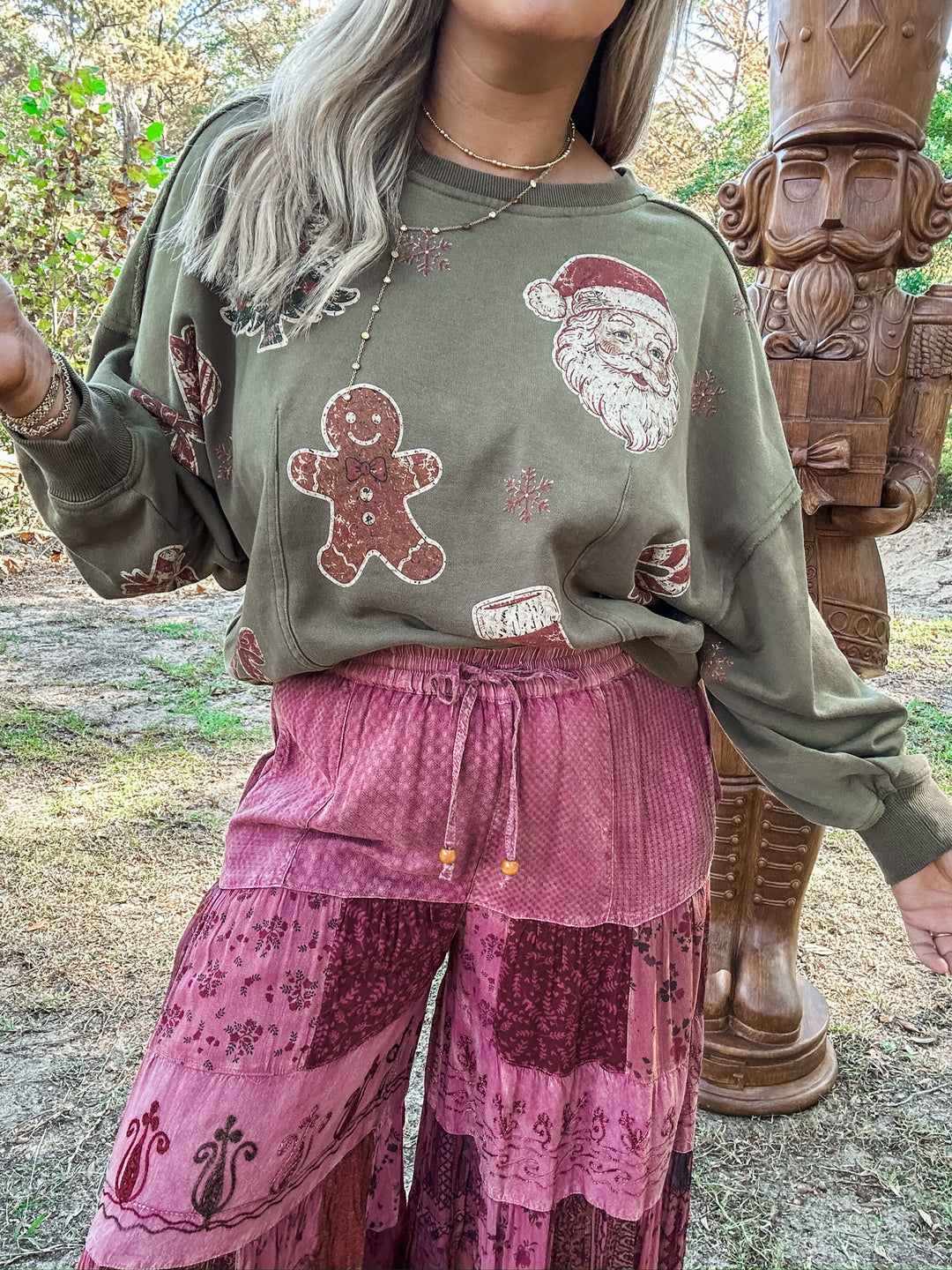 Christmas Classics Pullover