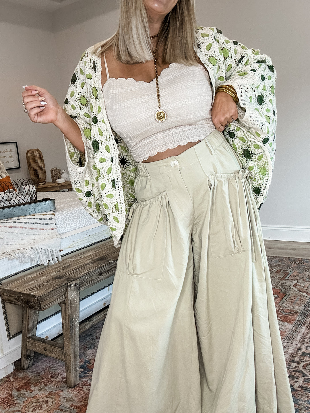 Mixed Feelings Crochet Cardigan - Green