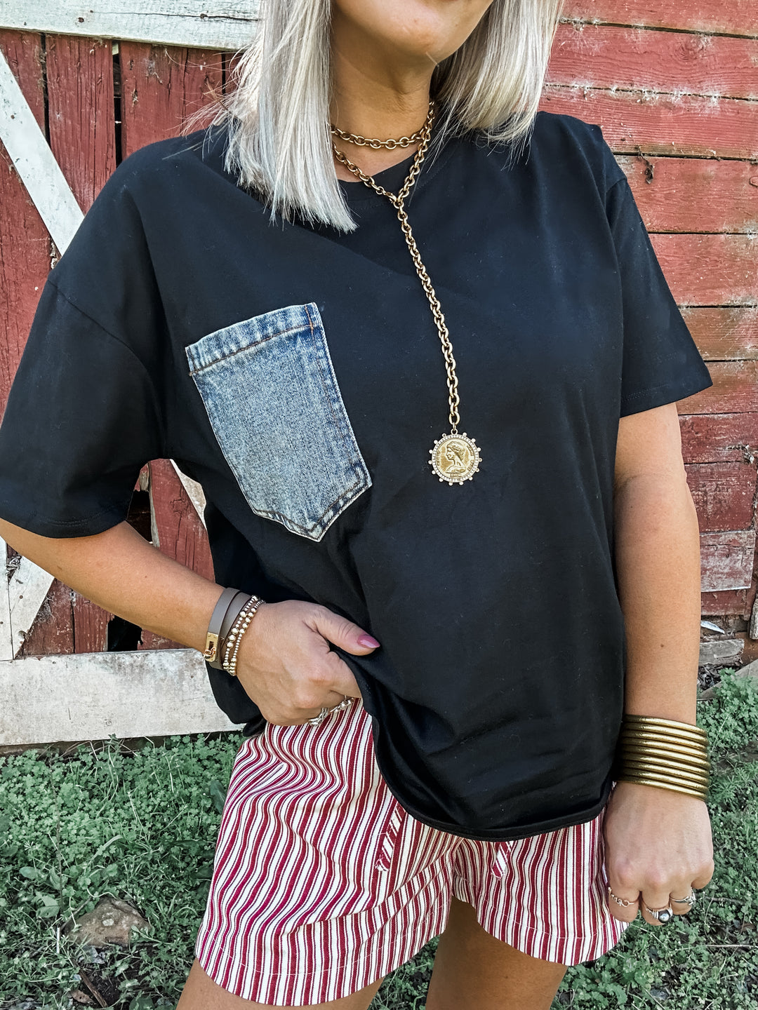 Surprise Me Top - Black