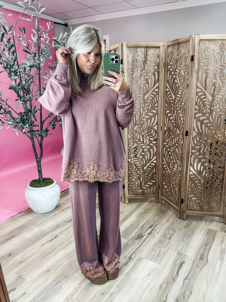 Coffee Date Lace Set