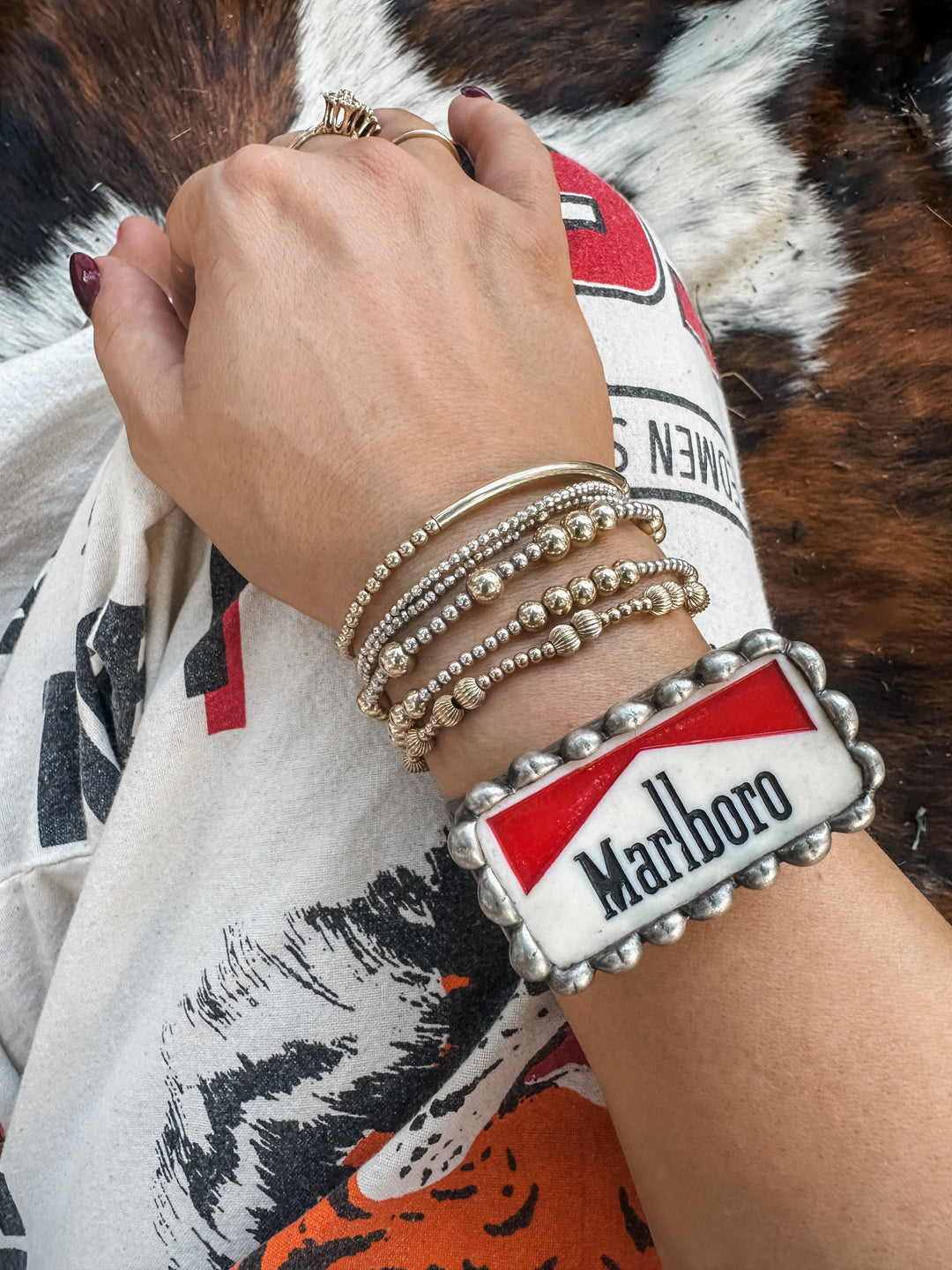 Weekend Cig Domino cuff