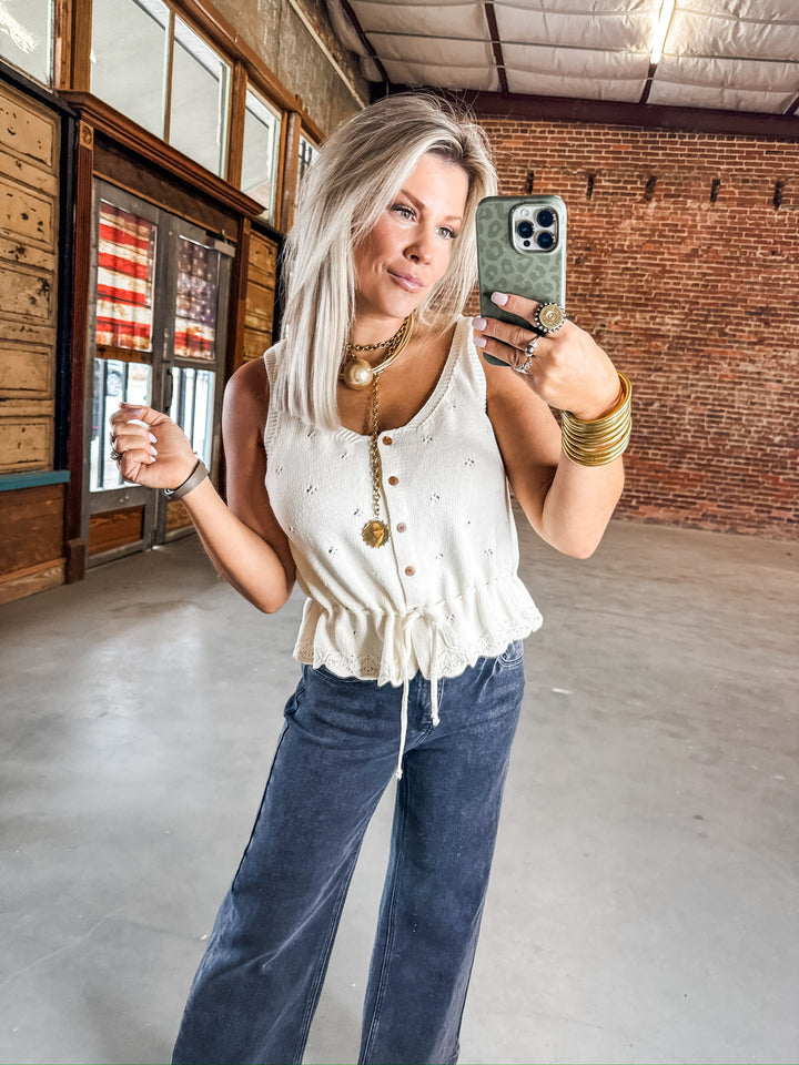 Easy Edge Scallop Hem Tank - Natural