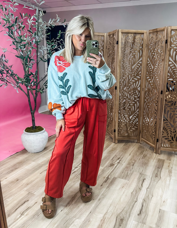 Vintage Vines Pullover