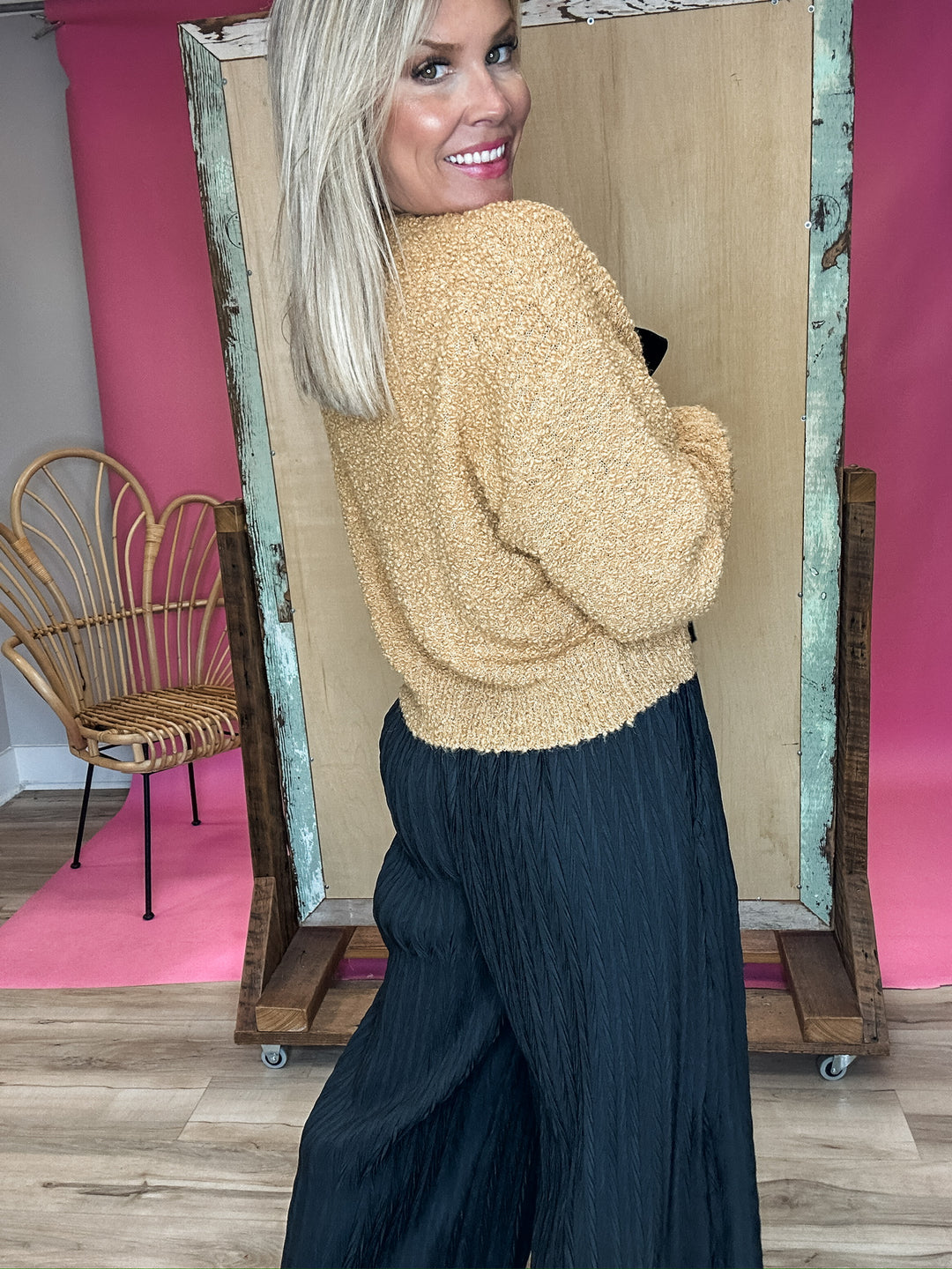 Perfectly Uncomplicated Top DOORBUSTER