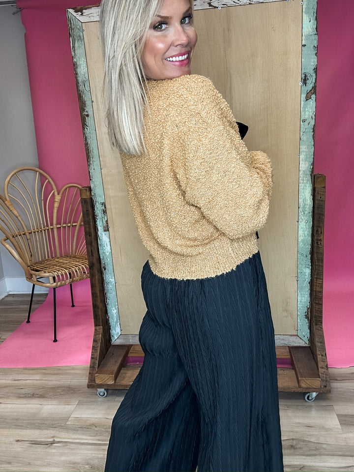 Perfectly Uncomplicated Top DOORBUSTER