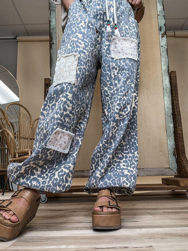 Everyday Animal Leopard Joggers