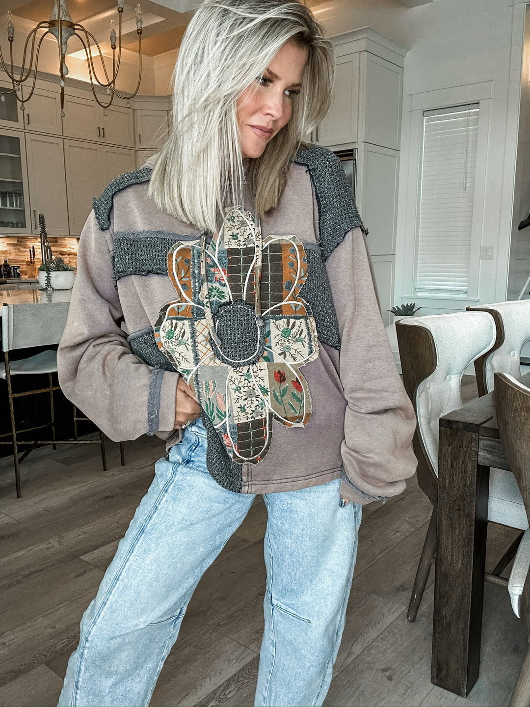 Flower Child Pullover