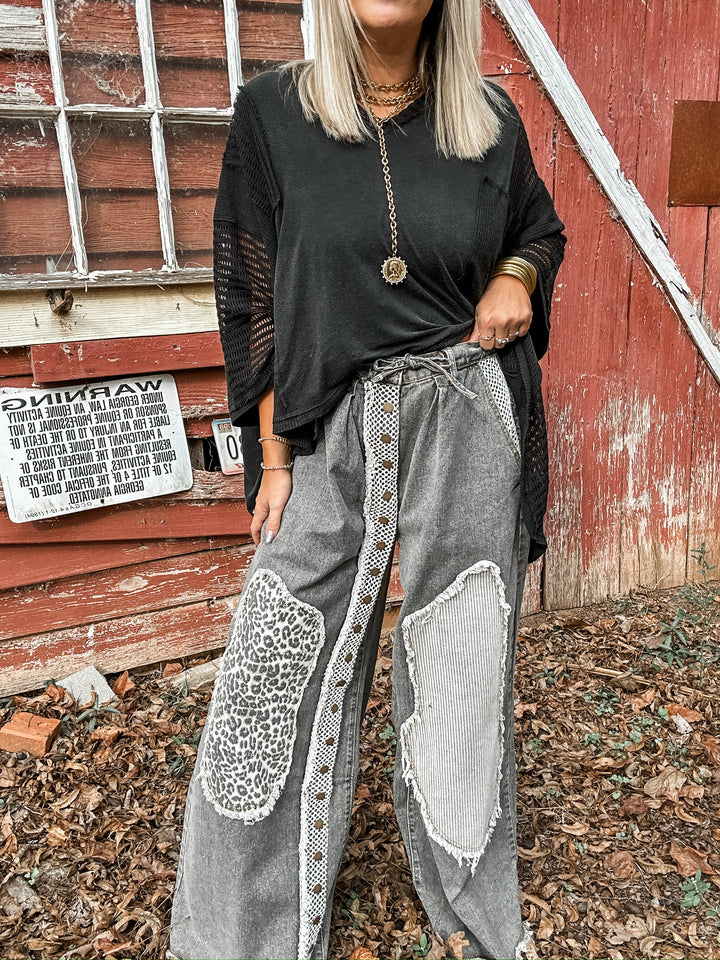 Weekend Wonder Bottoms - Black Multi