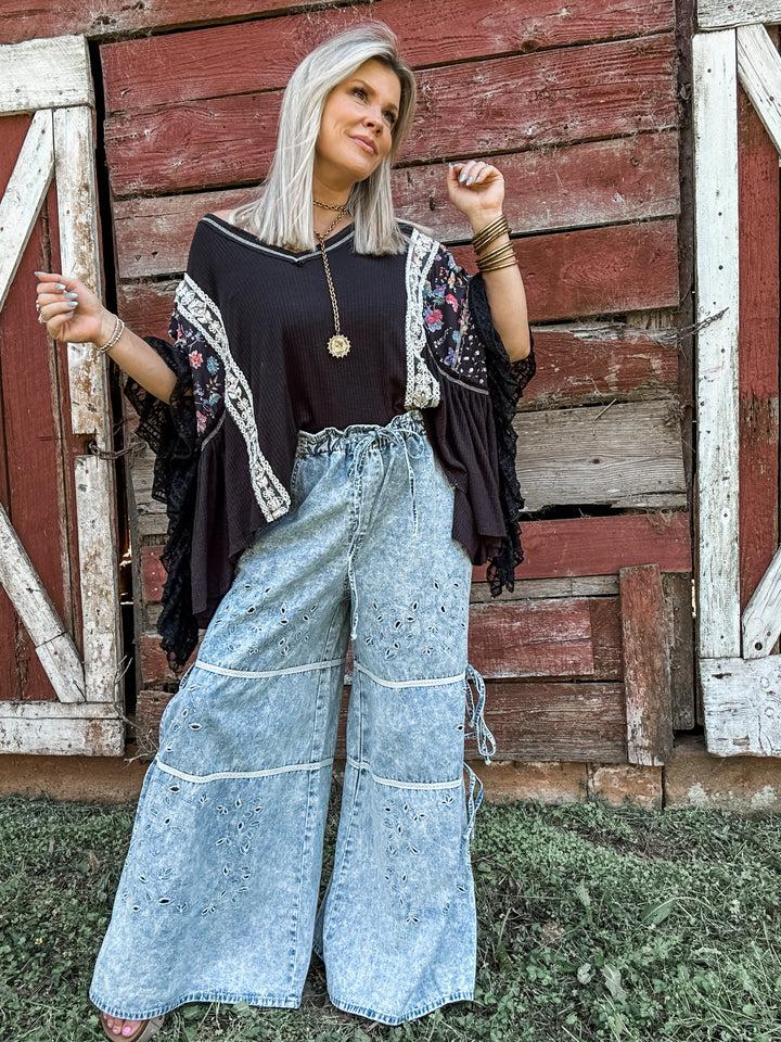 Side Glance Wide Leg Denim