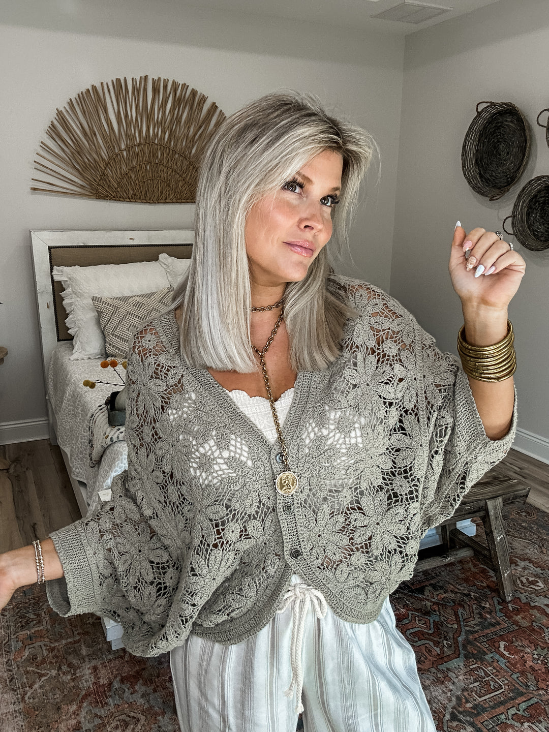 The Texture Talk Top - Taupe