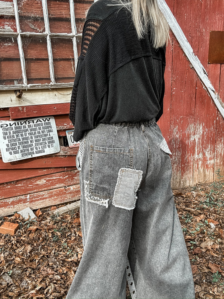 Weekend Wonder Bottoms - Black Multi