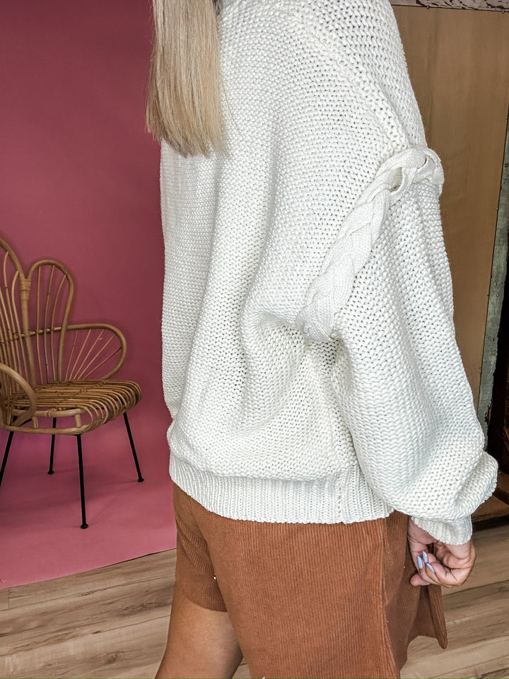 The Daily Favorite - Cream DOORBUSTER