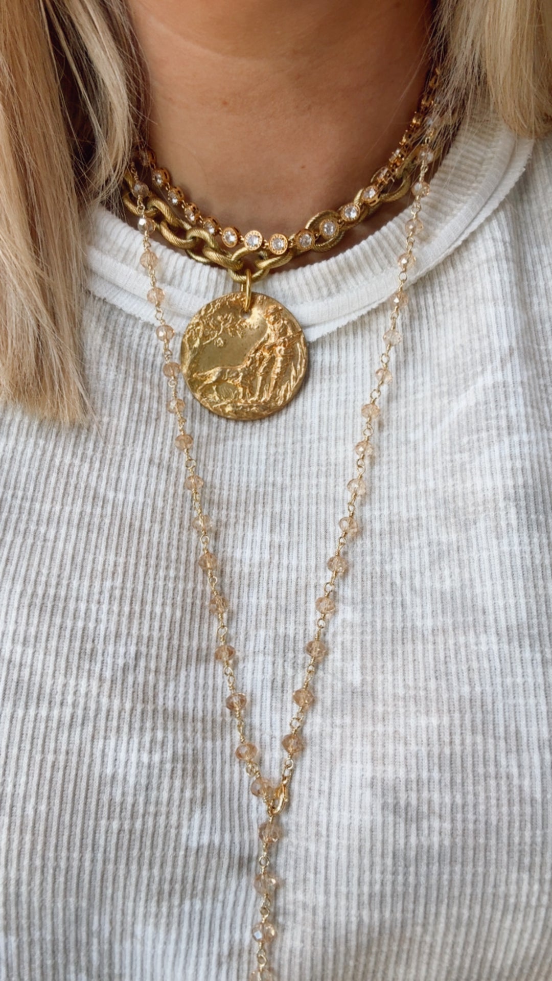 Vintage Hunter & Dog Necklace