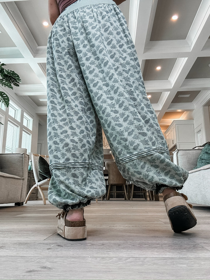 Meadow Breeze Joggers