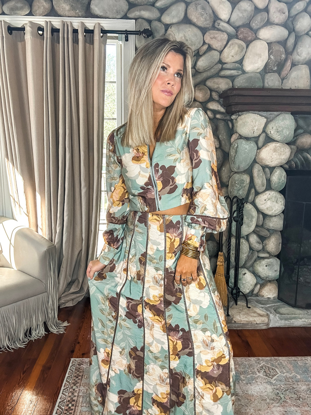 On the Edge Sage Set