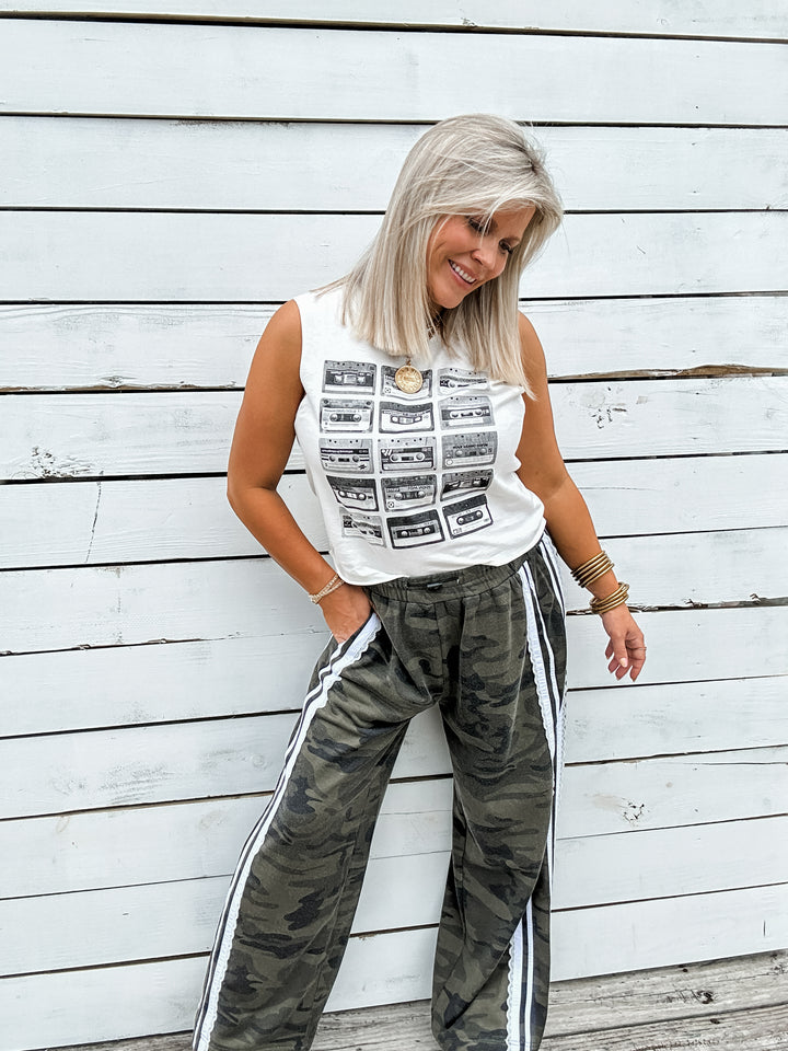 Camo Crush Lace Sweatpants