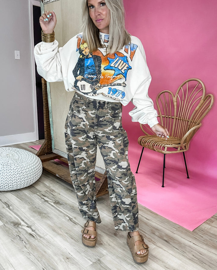 Vintage Vibes Crewneck